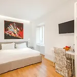 בית הארחה Nikis Collection Trastevere 4*