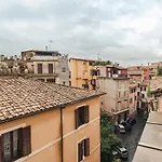 Nikis Collection Trastevere בית הארחה רומא
