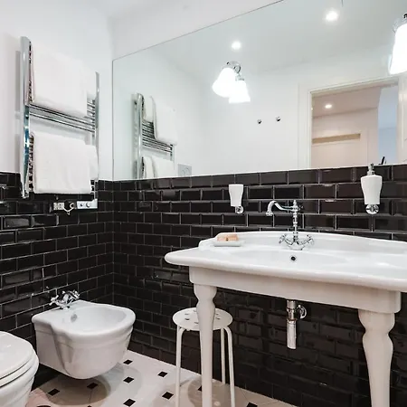 Nikis Collection Trastevere Gæstehus 4*