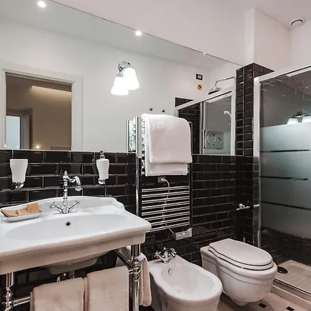Nikis Collection Trastevere 4*